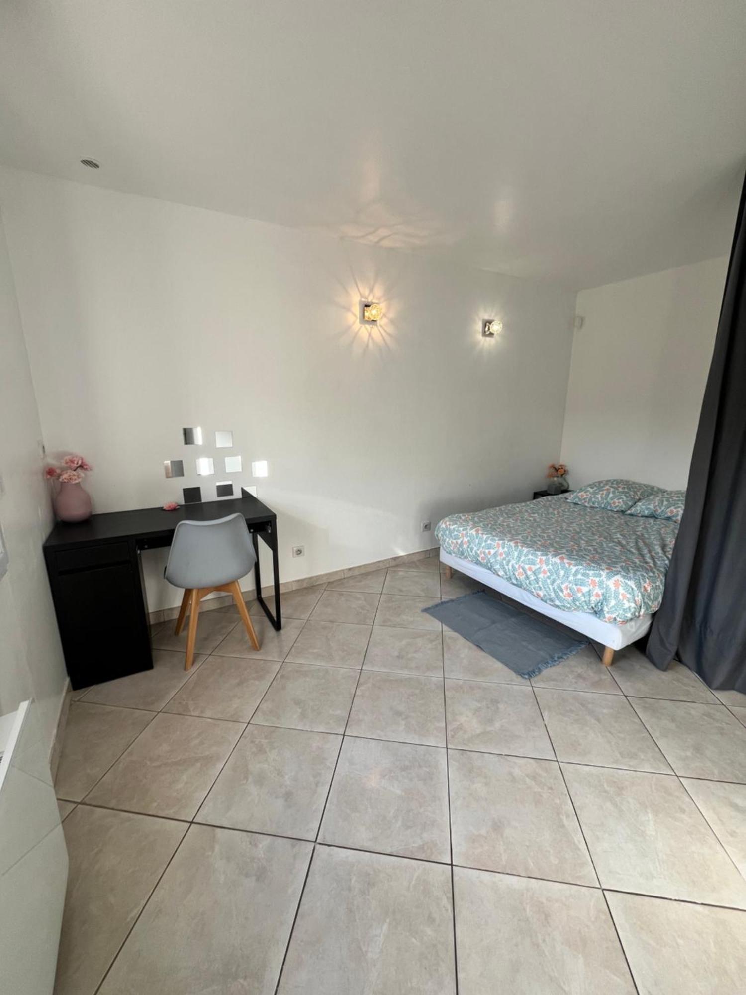 Piscine Cosy, 3 Chambres, 3 Sdb, Havre De Paix A 10 Min Des Plages Mauguio Exteriör bild